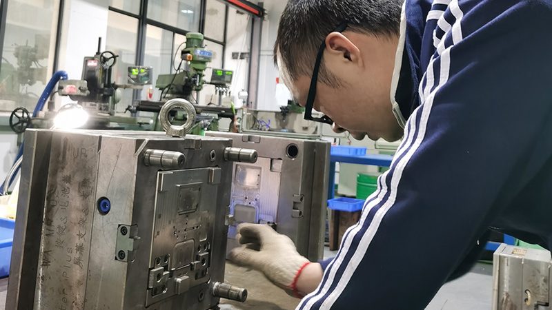 模具加工参数确认的关键因素**