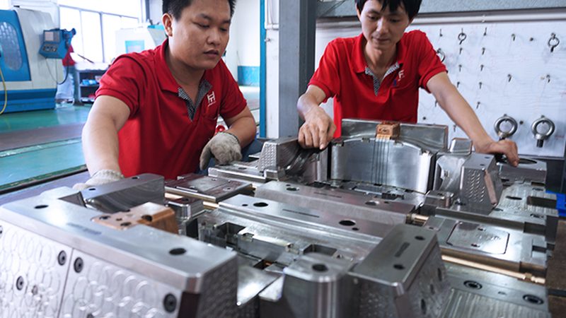 小型吸塑模具定制：费用构成解析与优化策略**